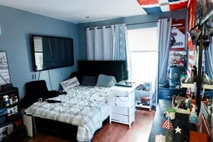 402 Holly Dr, Perth Amboy, NJ 08861 - Photo 11