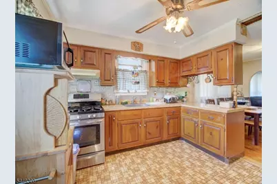 101 Lower Rd, Linden, NJ 07036 - Photo 7