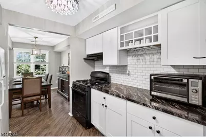 248B Alpine Way #B, Woodbridge Township, NJ 07095 - Photo 5