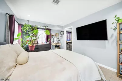 64 Brunswick St, Newark, NJ 07114 - Photo 25