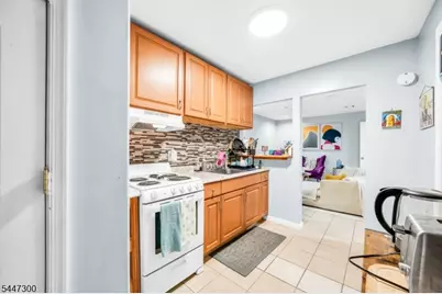 64 Brunswick St, Newark, NJ 07114 - Photo 19