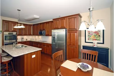8 Pebble Rd #C2, Woodland Park, NJ 07424 - Photo 7