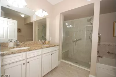 8 Pebble Rd #C2, Woodland Park, NJ 07424 - Photo 17