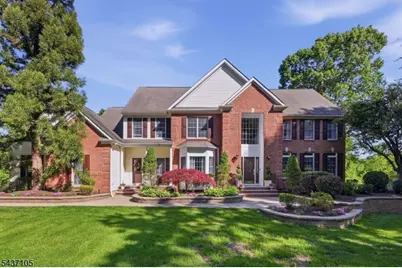 13 Hunters Trl, Chester, NJ 07930 - Photo 3