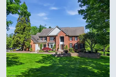 13 Hunters Trl, Chester, NJ 07930 - Photo 5