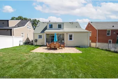 366 Minute Arms Rd, Union Township, NJ 07083 - Photo 23