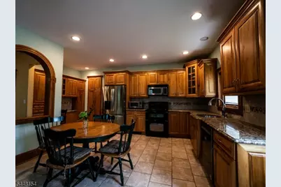 220 Clinton Ave #2, Clifton, NJ 07011 - Photo 27