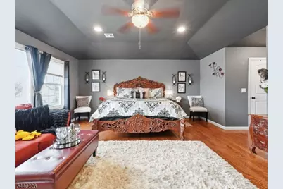 911 Worth Ave, Linden, NJ 07036 - Photo 5