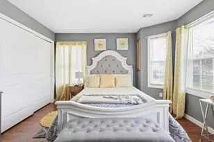 911 Worth Ave, Linden, NJ 07036 - Photo 13