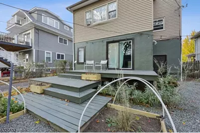 17 Oxford St #1, Montclair, NJ 07042 - Photo 11