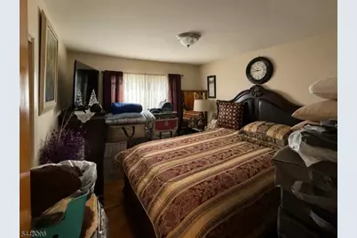 441 W 1st Ave, Roselle, NJ 07203 - Photo 9