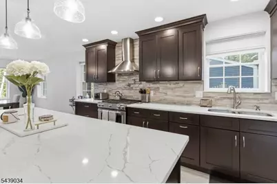 913 High Mountain Rd, North Haledon, NJ 07508 - Photo 13