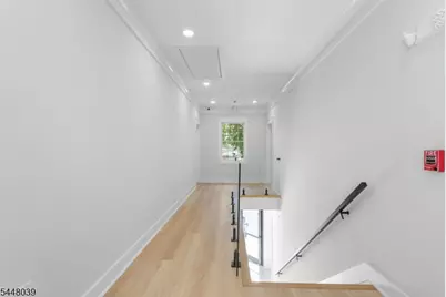 5 Milton Ave #B, Clifton, NJ 07013 - Photo 9