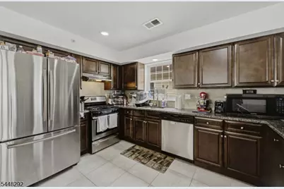 149 Bellair Pl, Newark, NJ 07104 - Photo 5