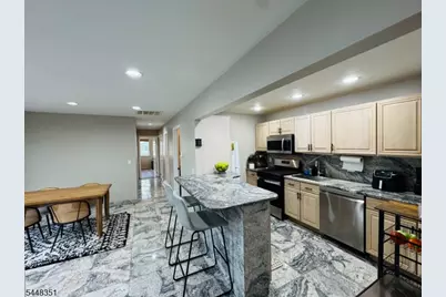 50 W Lindsley Road #4, Cedar Grove, NJ 07009 - Photo 5