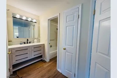 50 W Lindsley Road #4, Cedar Grove, NJ 07009 - Photo 11