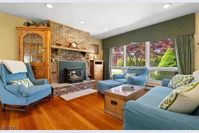 4 Spruce Ct, Vernon, NJ 07422 - Photo 9