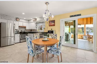 4 Spruce Ct, Vernon, NJ 07422 - Photo 11