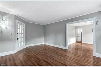 158 Stout Ave #1, Middlesex, NJ 08846 - Photo 3
