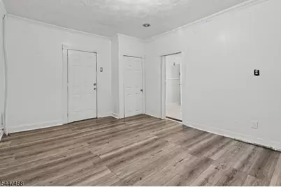 53 Jacob St, Newark, NJ 07103 - Photo 3