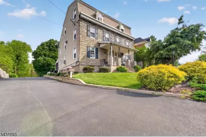 319 Center St, Phillipsburg, NJ 08865 - Photo 17