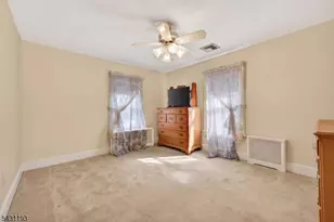 321 Center St, Phillipsburg, NJ 08865 - Photo 11