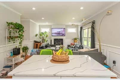 15 Norman Ave, Parsippany, NJ 07034 - Photo 13