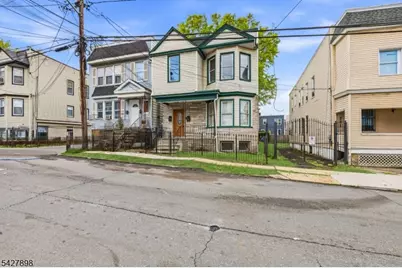 37 Tichenor Ter, Irvington, NJ 07111 - Photo 3