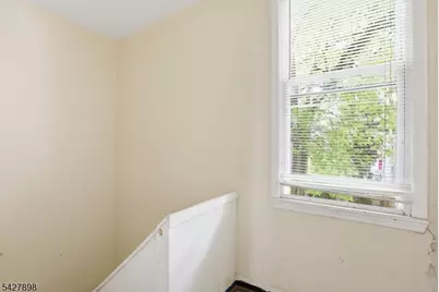 37 Tichenor Ter, Irvington, NJ 07111 - Photo 23