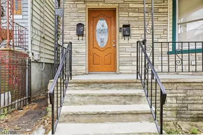 37 Tichenor Ter, Irvington, NJ 07111 - Photo 5