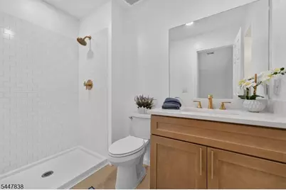 10 Daniel Ct, Lebanon, NJ 08833 - Photo 13