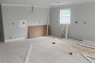 48 Willoughby St, Newark, NJ 07112 - Photo 5