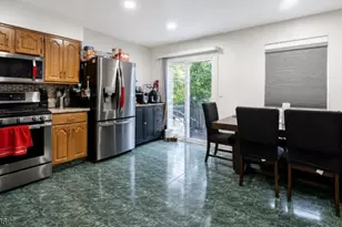 675R Garden St, Elizabeth, NJ 07202 - Photo 5