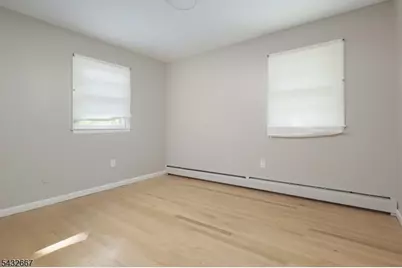 21 Saint Germain Dr, Clark Township, NJ 07066 - Photo 21