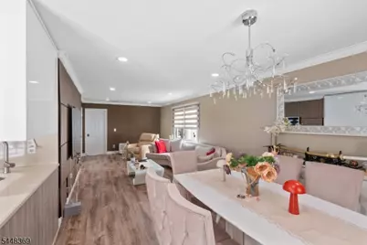 16 Adrian St, Pompton Lakes, NJ 07442 - Photo 11