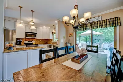 102 Tomahawk Trl, Sparta Township, NJ 07871 - Photo 7