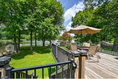 102 Tomahawk Trl, Sparta Township, NJ 07871 - Photo 25