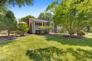 25 Deer Run Dr, Montgomery Township, NJ 08502 - Photo 1