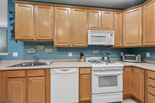 7111 Warren's Way, Wanaque, NJ 07465 - Photo 15