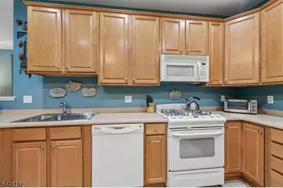 7111 Warrens Way, Wanaque, NJ 07465 - Photo 17