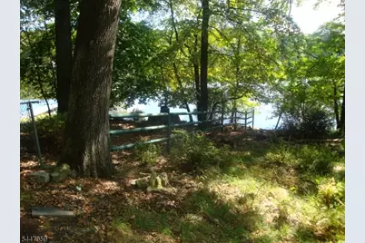 207 Hudson Ave, Hopatcong, NJ 07843 - Photo 7