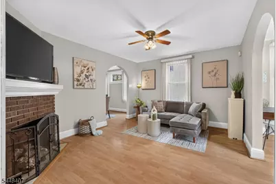 139 Headley Ter, Irvington, NJ 07111 - Photo 7