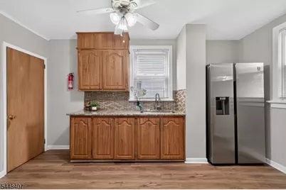 139 Headley Ter, Irvington, NJ 07111 - Photo 19