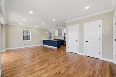 434 S 10th St, Newark, NJ 07103 - Photo 5