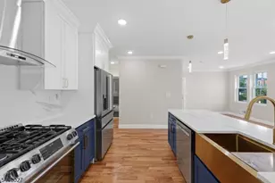 434 S 10th St, Newark, NJ 07103 - Photo 9