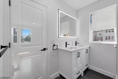 434 S 10th St, Newark, NJ 07103 - Photo 19