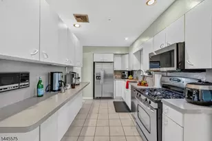 181 Livingston St, Clifton, NJ 07013 - Photo 11