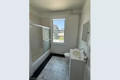 410 Chadwick Ave, Newark, NJ 07112 - Photo 3