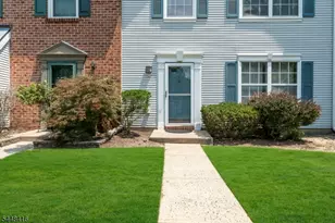 91 Chelsea Ct, Franklin Township, NJ 08823 - Photo 3