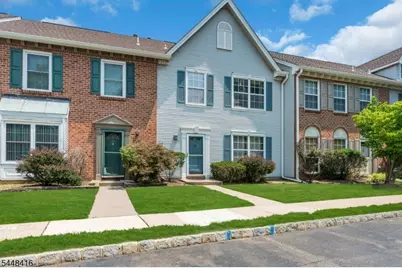 91 Chelsea Ct, Franklin Township, NJ 08823 - Photo 1